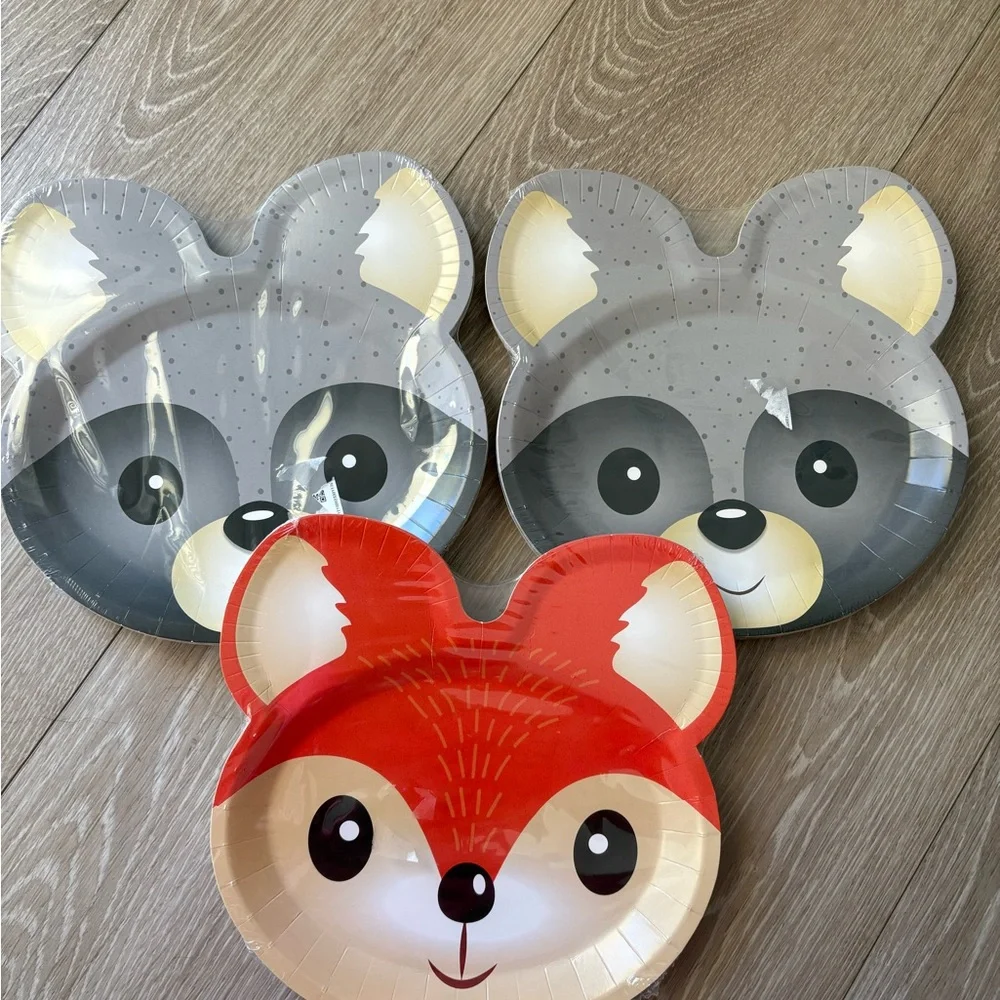 Animal Party Plates Set - Gray and Red